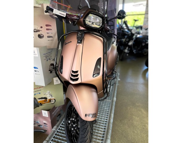 Vespa sprint opaco rosé gold